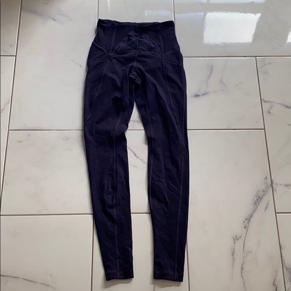 Lululemon full length high waisted legging - Picture 1 of 5